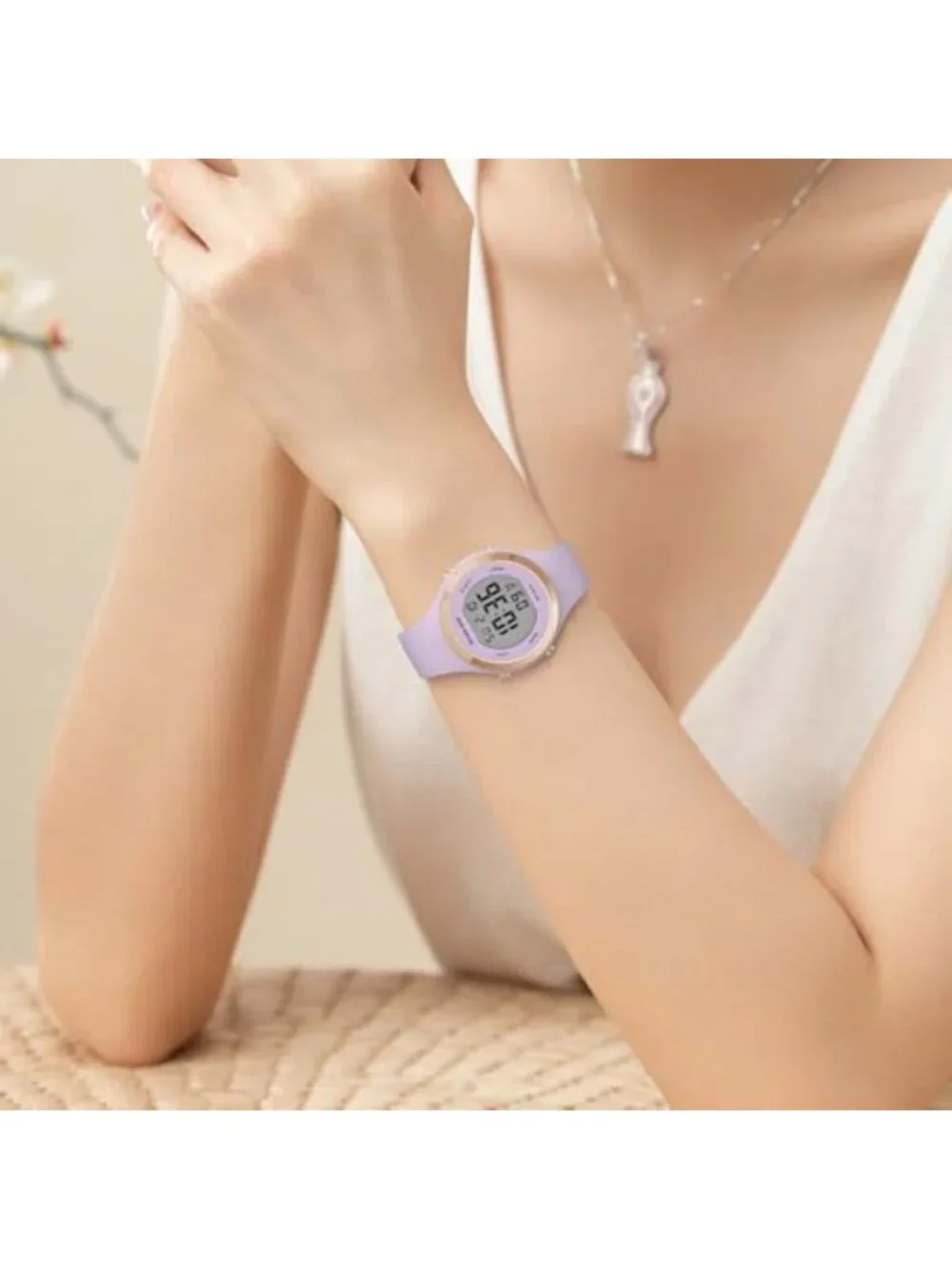 Waterproof Sport Women's Digital Chronograph Watch with Silicone Strap - Gold
